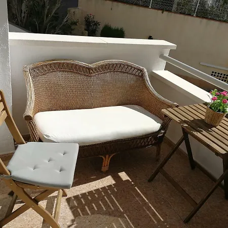 Cerquita De La Playa Apartment