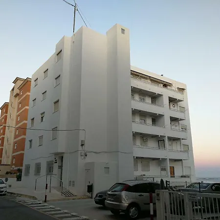 Cerquita De La Playa Apartment